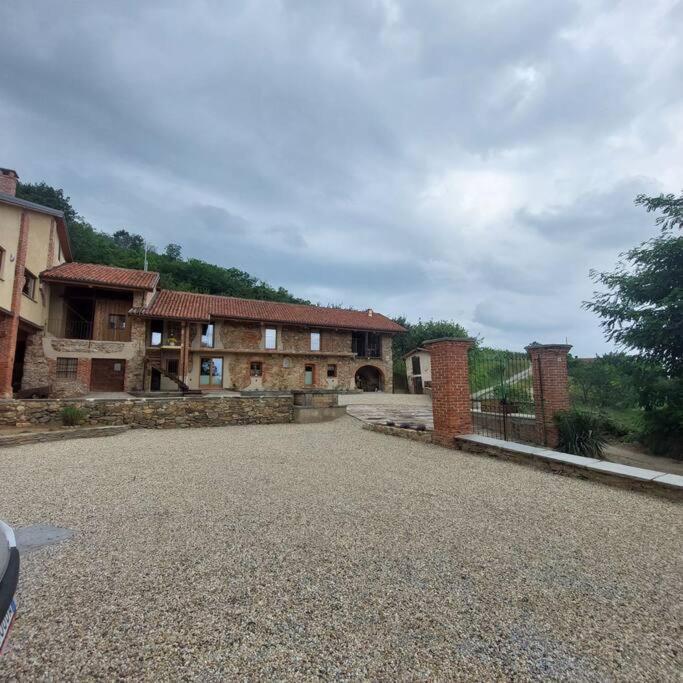 شقة Istanti - Salvia Costigliole Saluzzo المظهر الخارجي الصورة